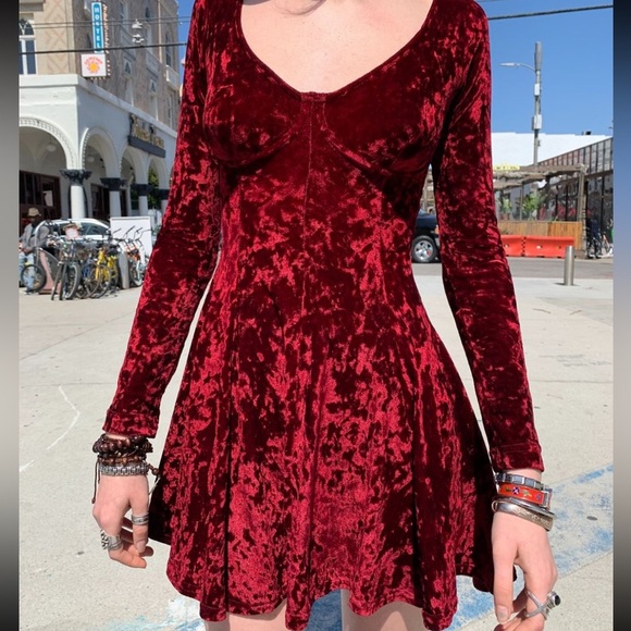 Dresses & Skirts - VINTAGE 90’s CONTEMPORARY VELVET BUSTIER DRESS